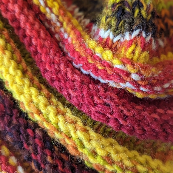 100% wool Nepalese hat with fleece lining - Picture 9 of 9